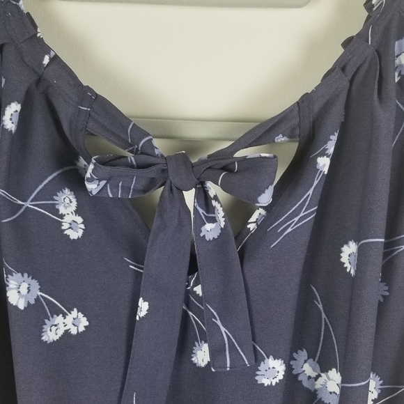 🎀LC Lauren Conrad Floral Blue Dress - Picture 4 of 9